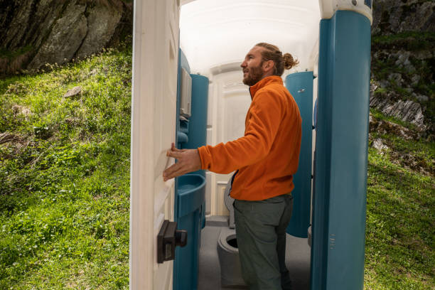 Best Porta potty rental near me  in Spirit Lake, IA