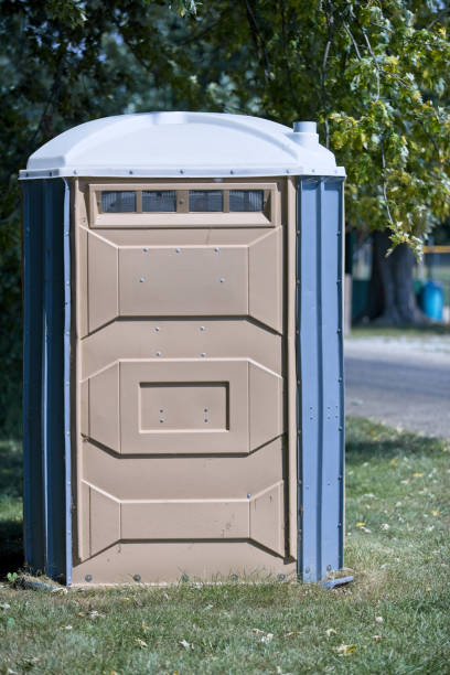 Best Wedding porta potty rental  in Spirit Lake, IA